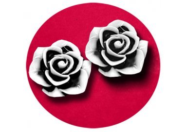 1 pair x 3D black & white rose shoelaces decorations